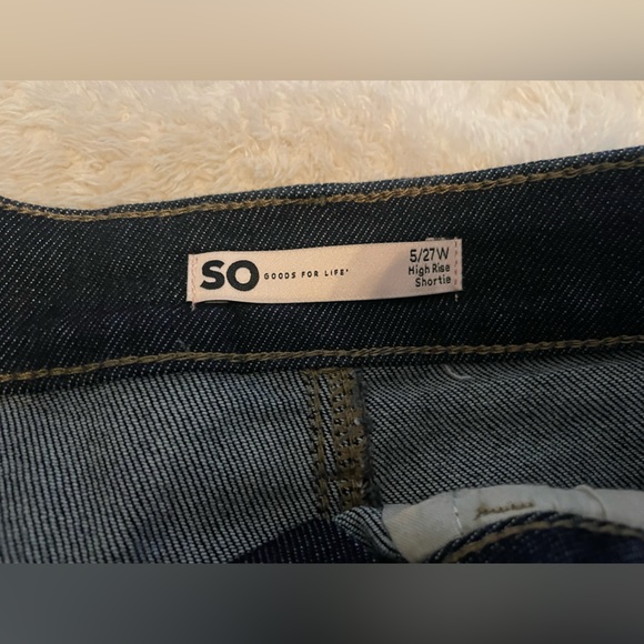 BNWT, SO, shortie distressed shorts, juniors size 5 - Picture 8 of 11